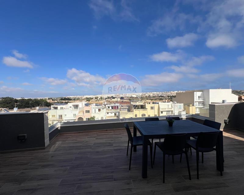 Penthouse - For Rent - Veduta 6