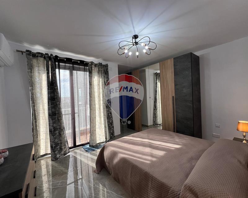 Penthouse - For Rent - Veduta 5