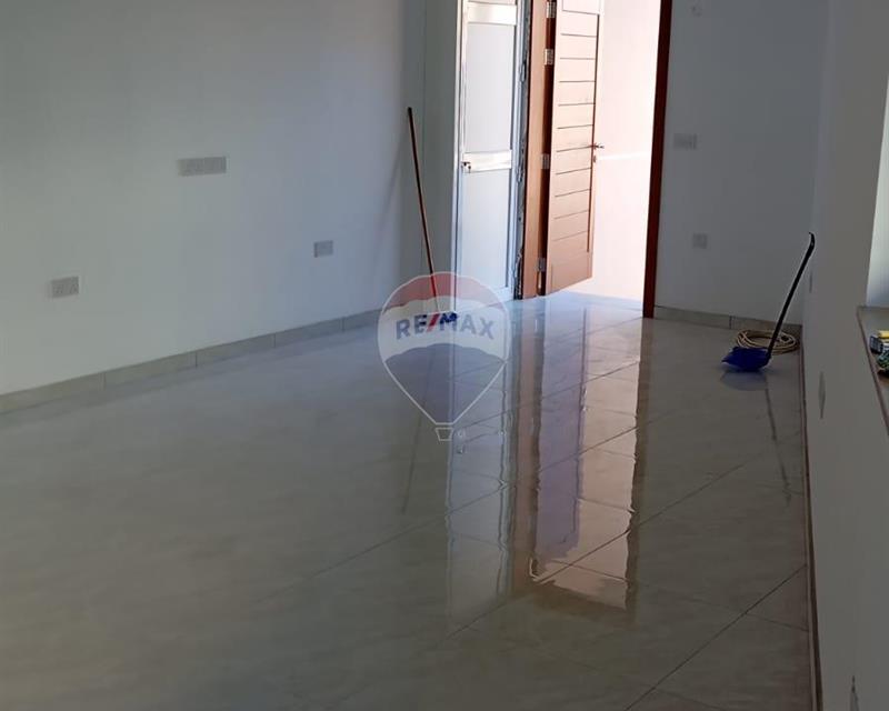 Shop - For Rent, Zurrieq