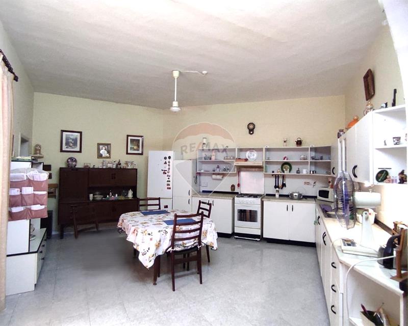 Maisonette - For Sale - Veduta 2