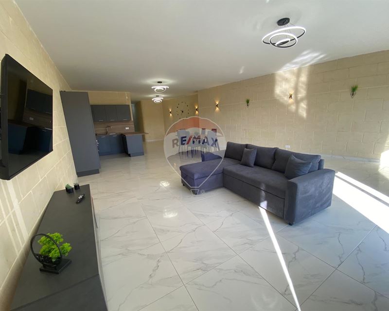Appartament – Ta' Kerċem - Aktar