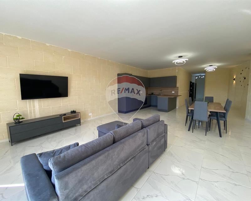 Appartament – Ta' Kerċem