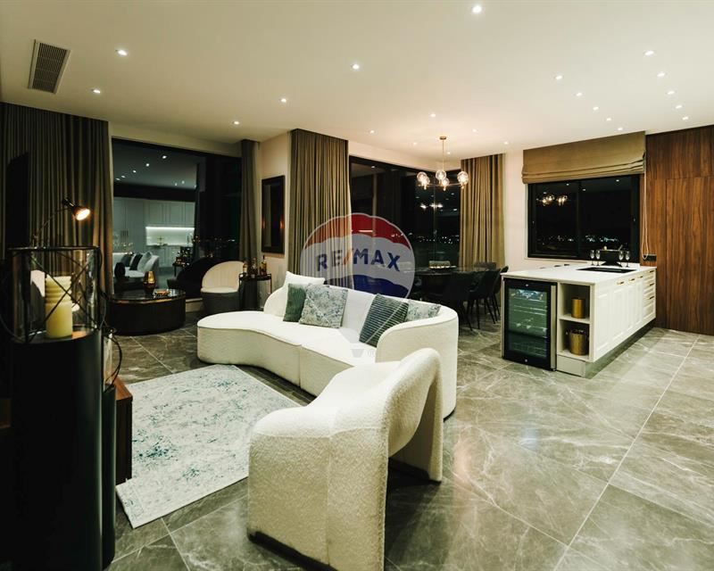 Penthouse Duplex in Gzira - View 2