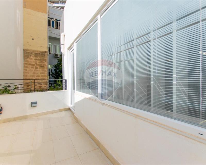 Office Space - For Rent - Veduta 2