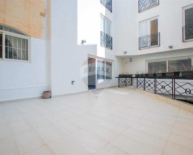 Office Space - For Rent - Veduta 6