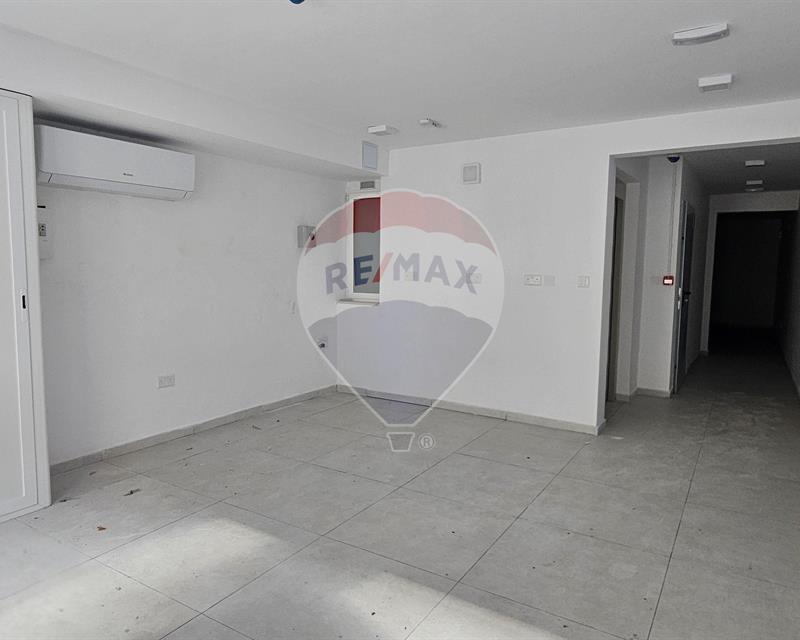Office Block - For Sale, San Gwann