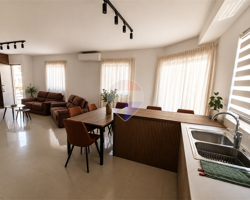 Maisonette - For Rent, Naxxar