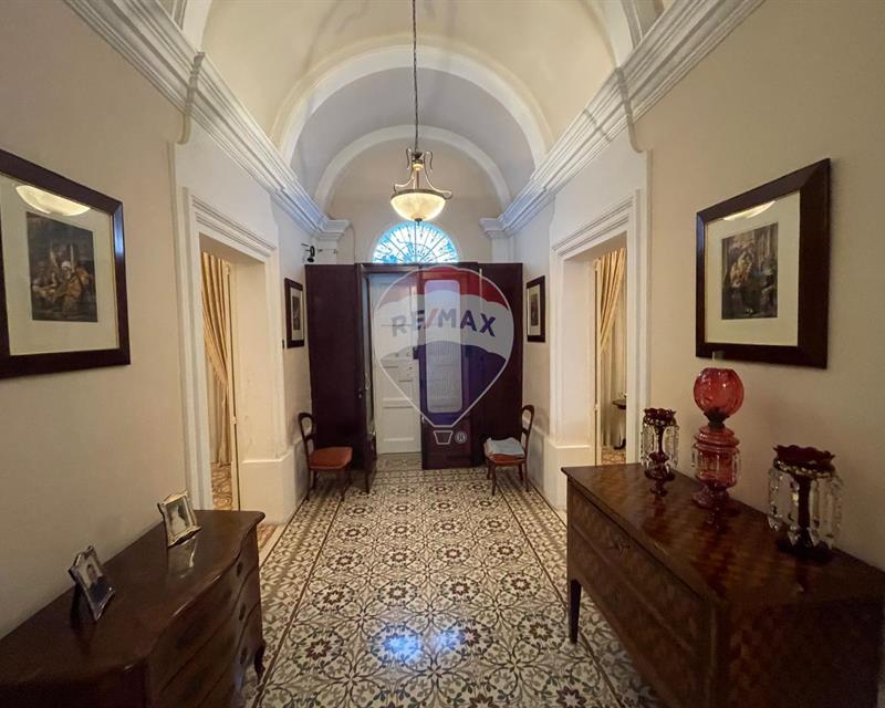 Townhouse - For Sale - View 3