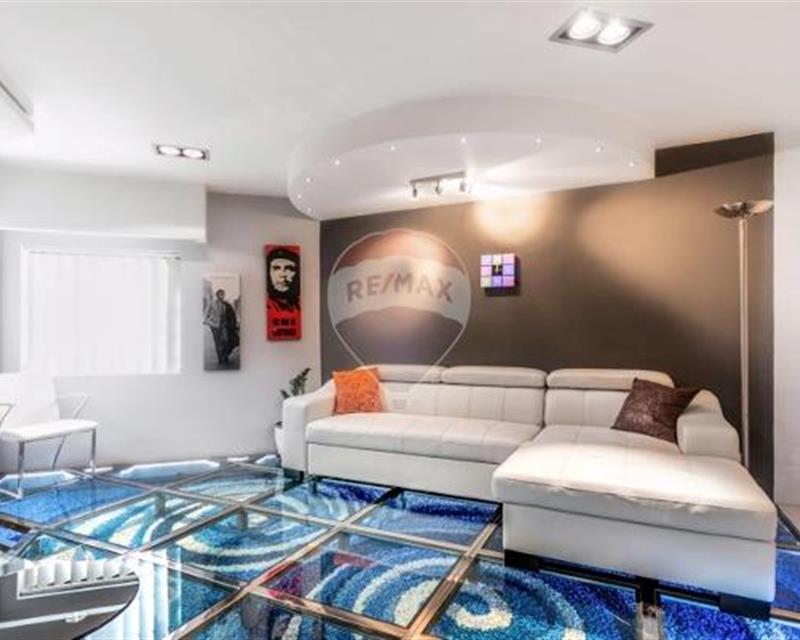 Apartment - For Rent, Pembroke