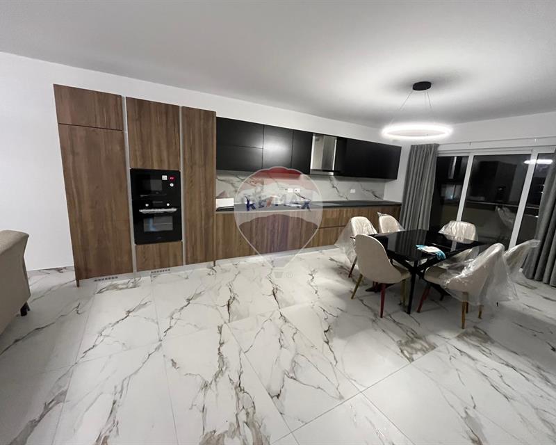 Penthouse - For Rent, Zurrieq