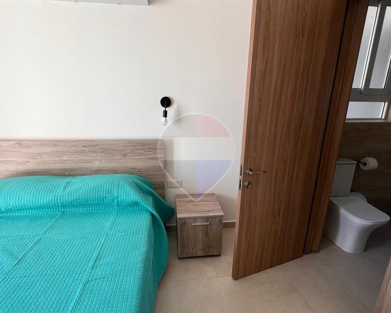 Room - For Rent - Veduta 2