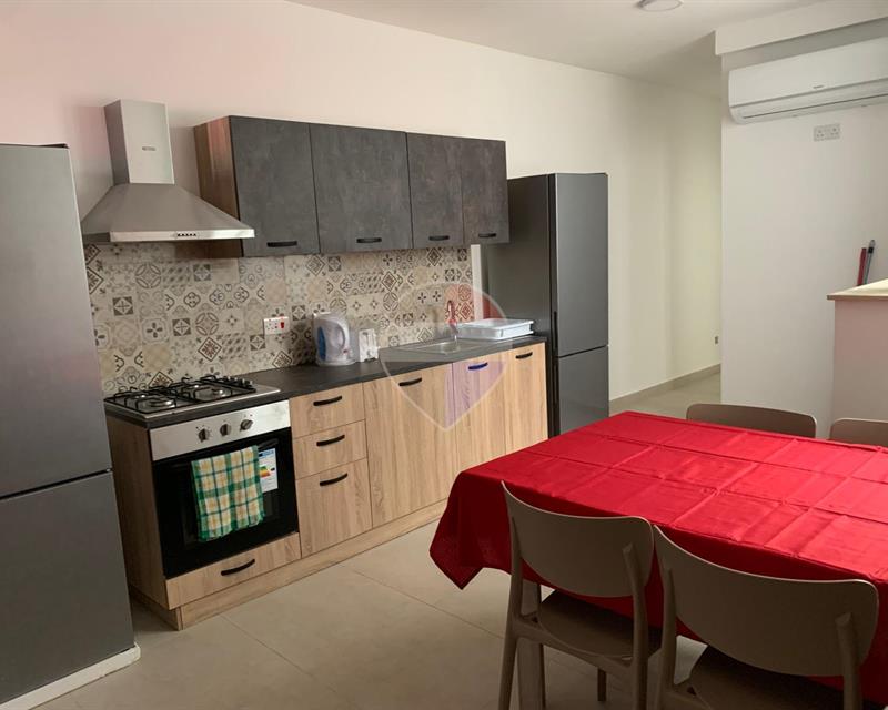 Room - For Rent - Veduta 5