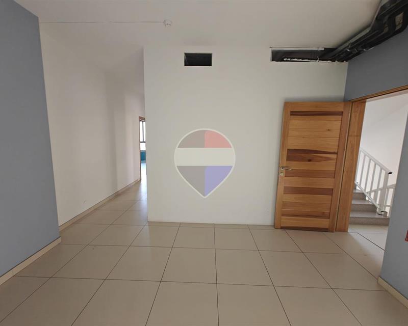 Office Block - For Rent - View 5