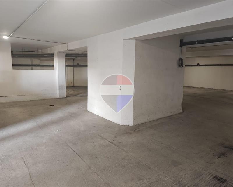 Office Block - For Rent - View 4