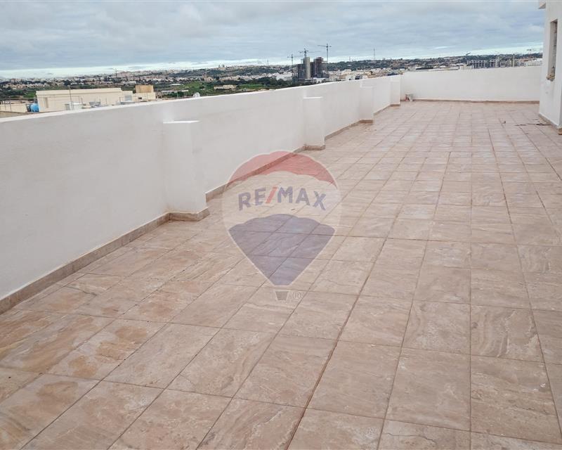 Penthouse - For Sale, Qormi