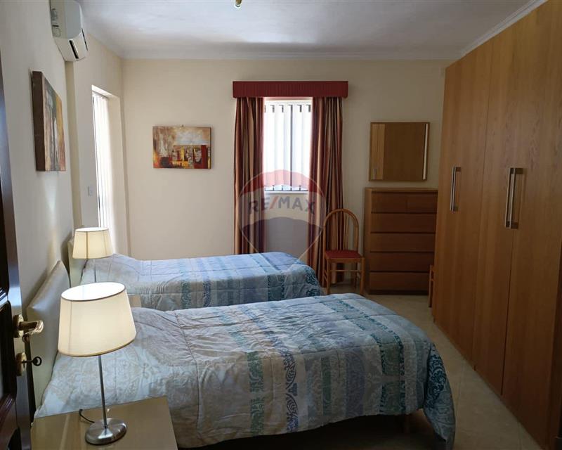 Maisonette - For Rent - Veduta 4