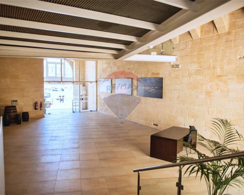 Office Space - For Rent - Aktar