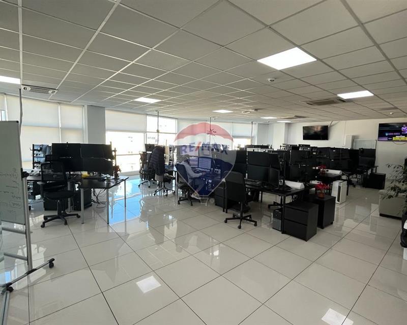 Office Block - For Rent - Veduta 4
