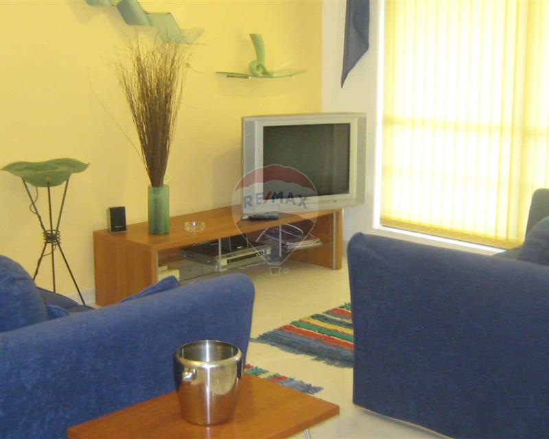Maisonette - For Rent, Pembroke