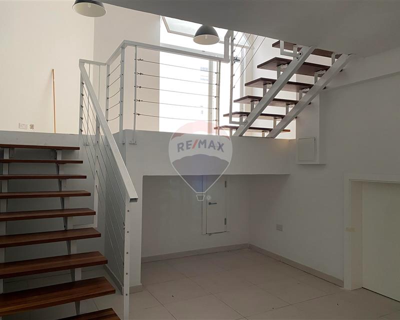 Office Space - For Sale - View 4
