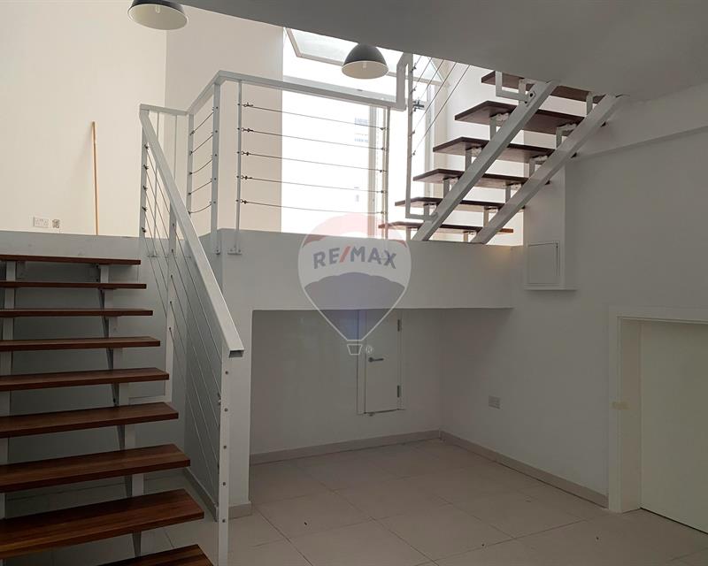 Office Space - For Sale - View 5