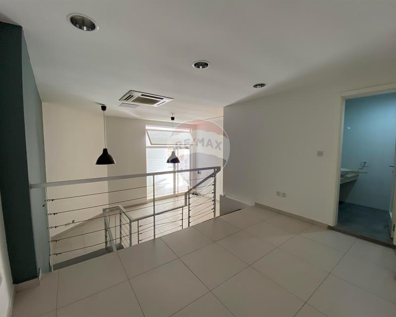 Office Space - For Sale - View 6