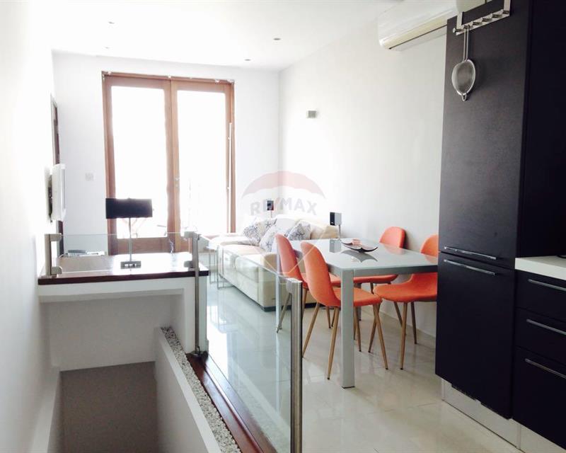 Penthouse Duplex in St Julian's - Widok 5