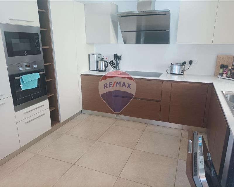 Apartment in Tas-Sliema - View 3