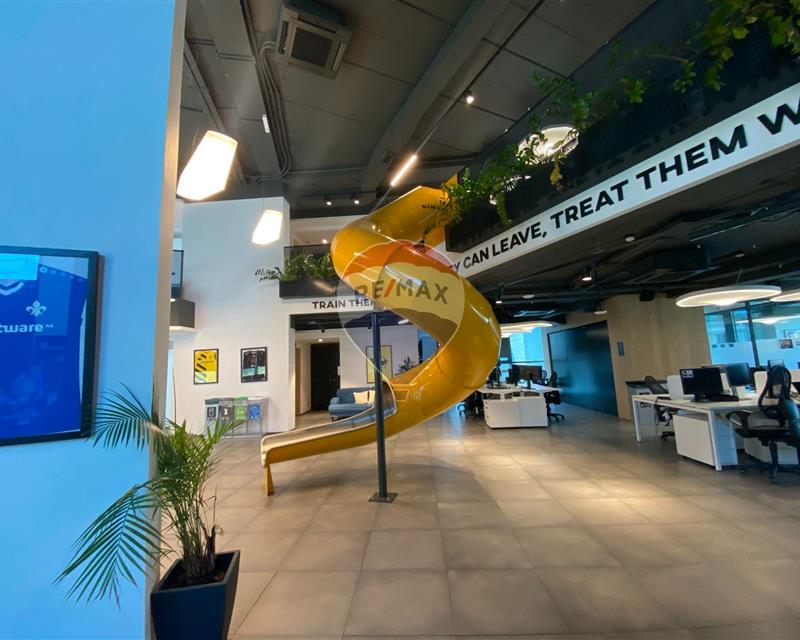 Office Space - For Rent - Veduta 4