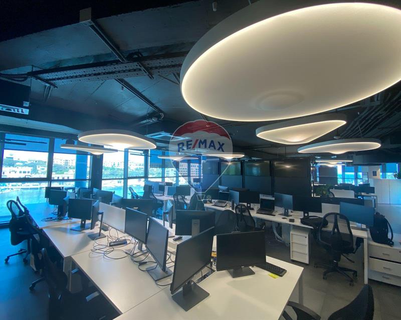 Office Space - For Rent - Veduta 6