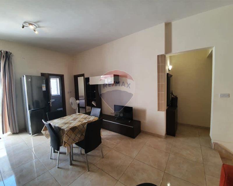 Maisonette Duplex in Sliema - Veduta 4
