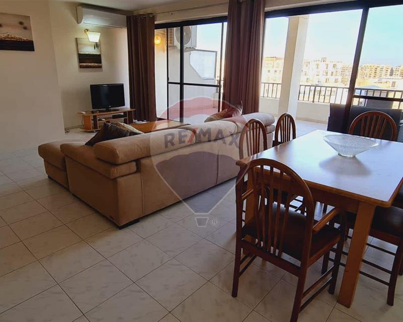 Penthouse - For Rent - View 2