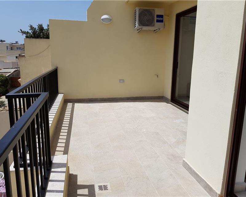 Maisonette Duplex in Bidnija