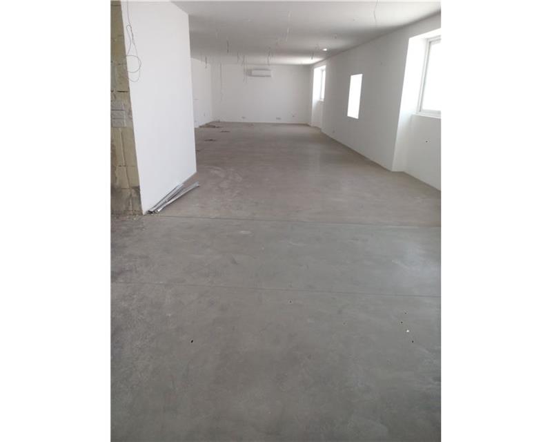 Office Block - For Rent - View 2
