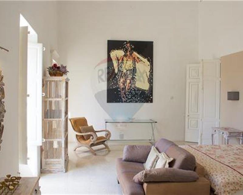 Palazzo - For Rent, Zebbug