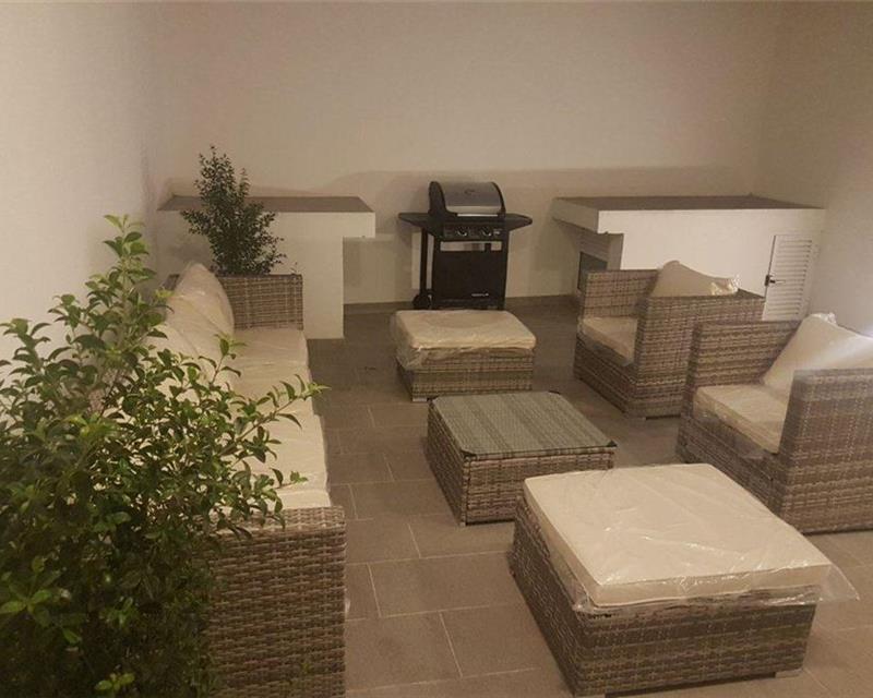 Maisonette - For Rent - Veduta 3