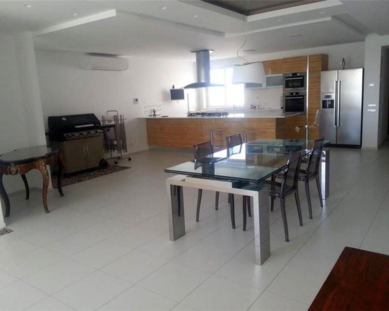 Appartament – Ħ'Attard, Ta' Qali
