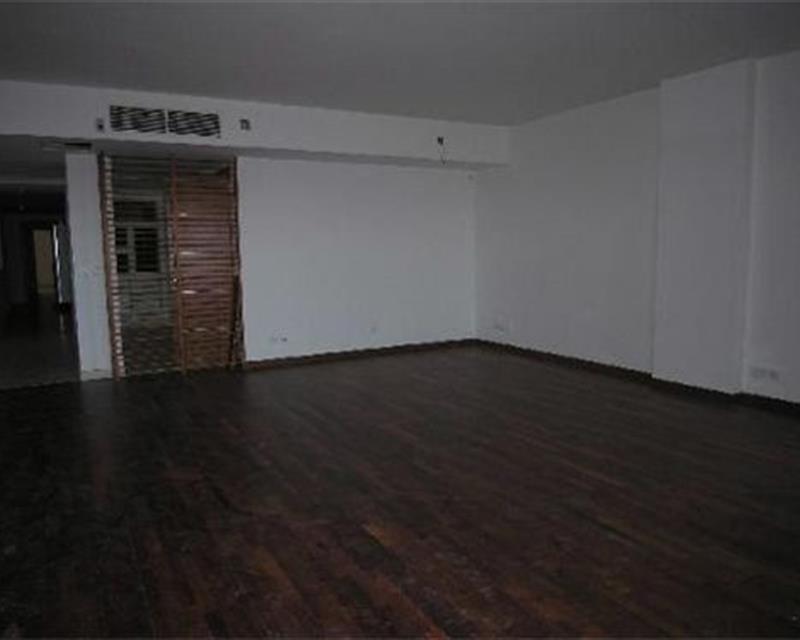 Office Space - For Rent - Veduta 5
