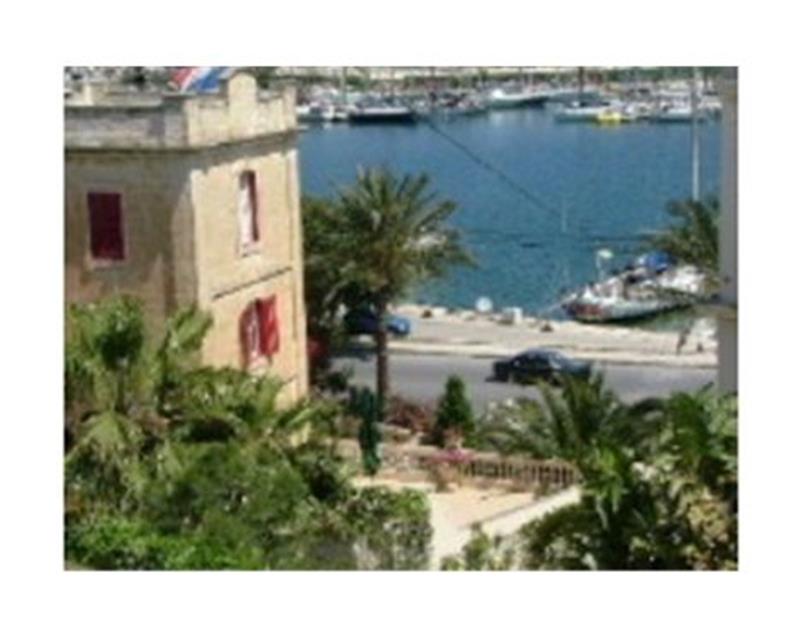 Apartment in Ta' Xbiex