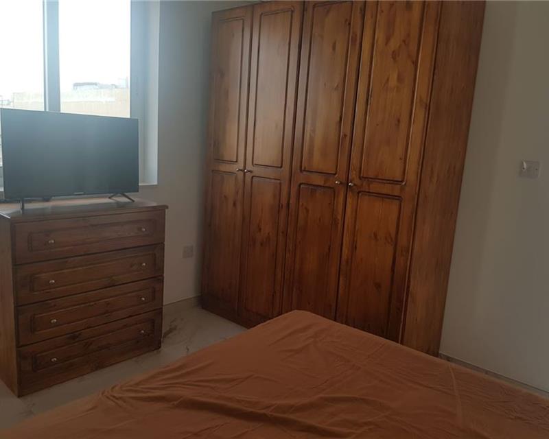 Penthouse - For Rent - More