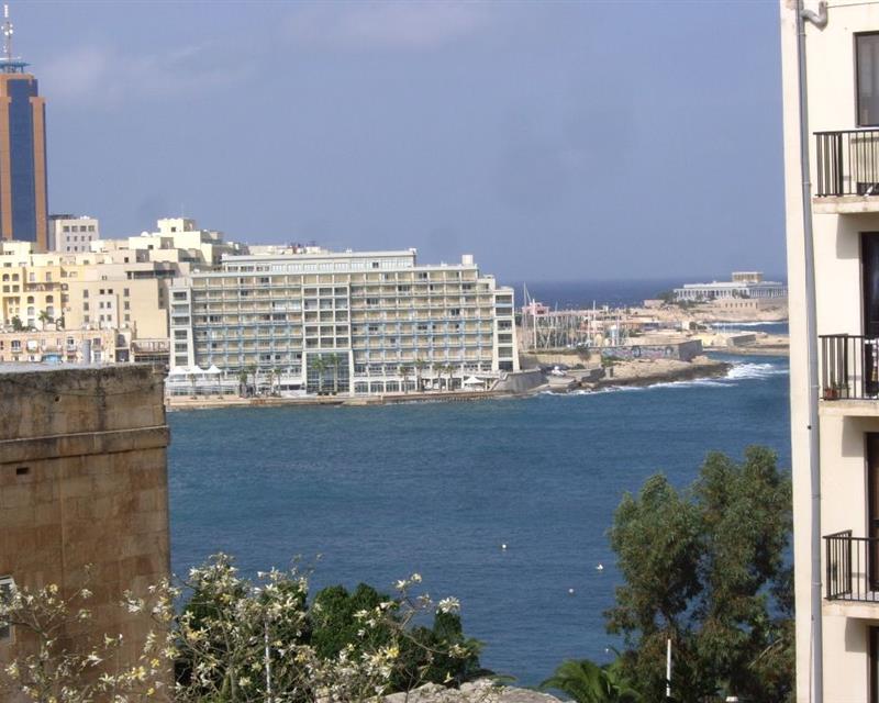 Apartment - For Rent