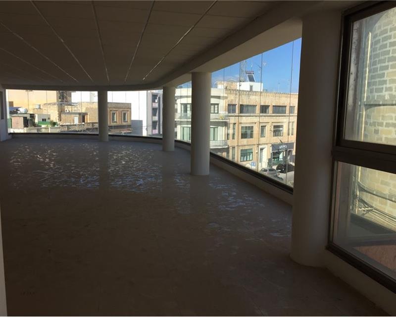 Office Block - For Rent - View 4