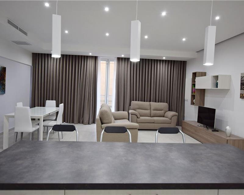 Apartment - For Rent - Veduta 2