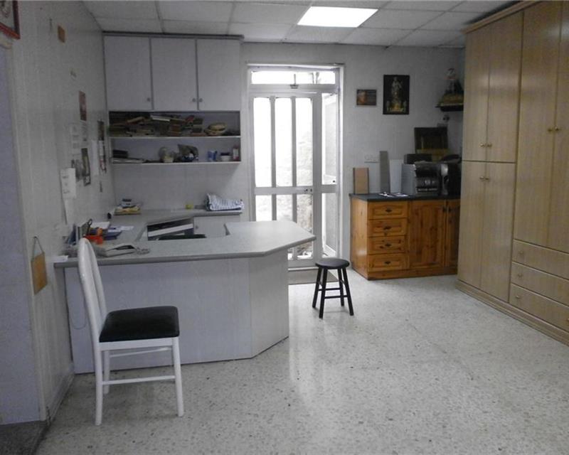 Showroom - For Sale, Hamrun