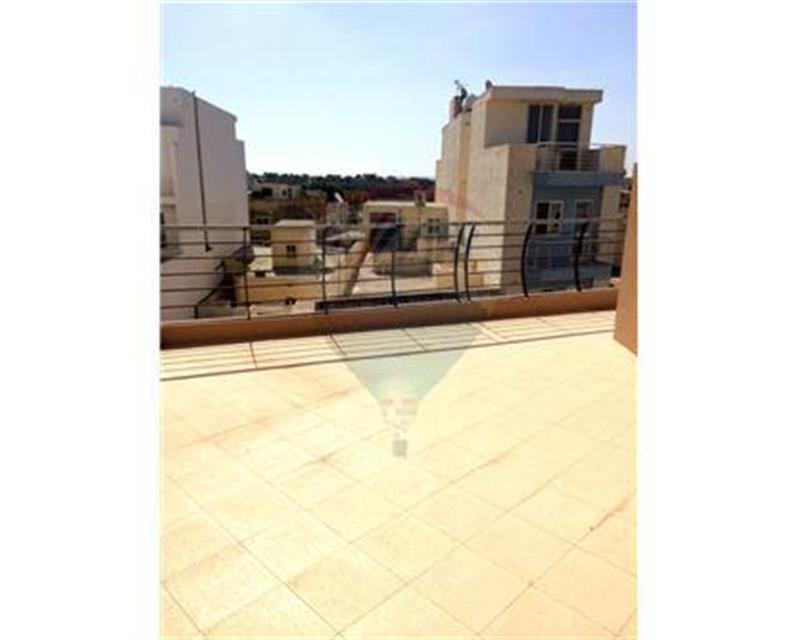 Penthouse - For Rent - Veduta 2