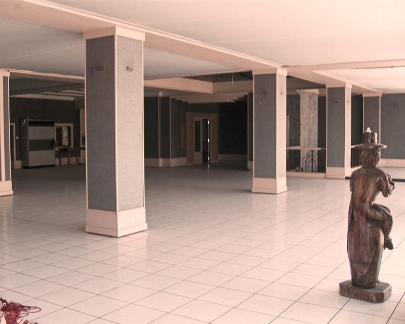 Showroom - For Rent, Hamrun