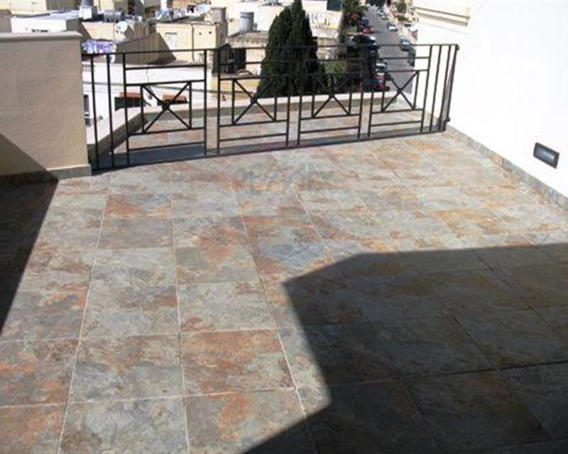 Penthouse - For Rent, Attard