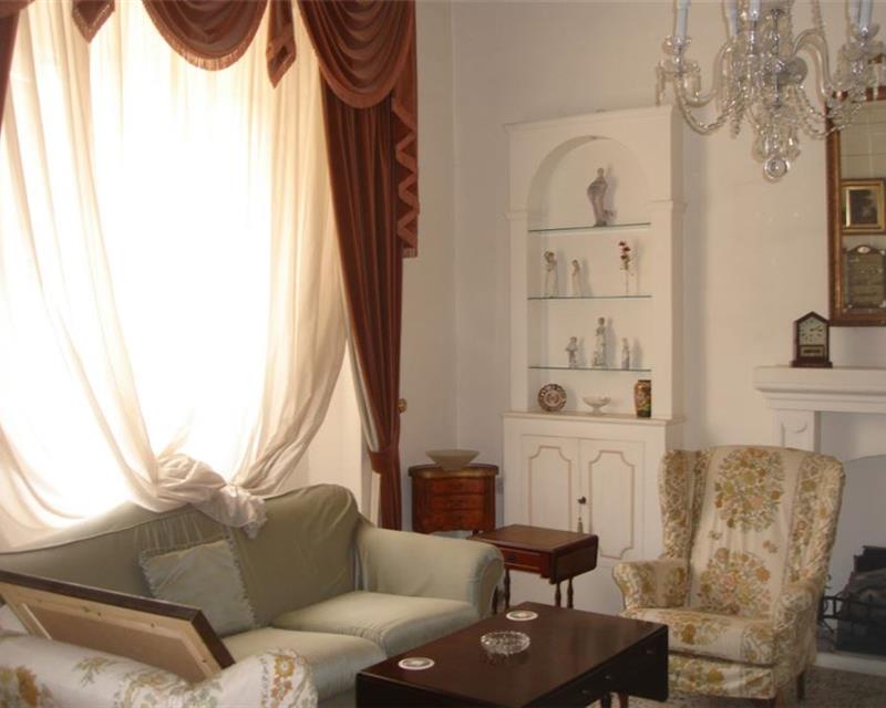 Villa Semi-detached - For Rent, Balzan