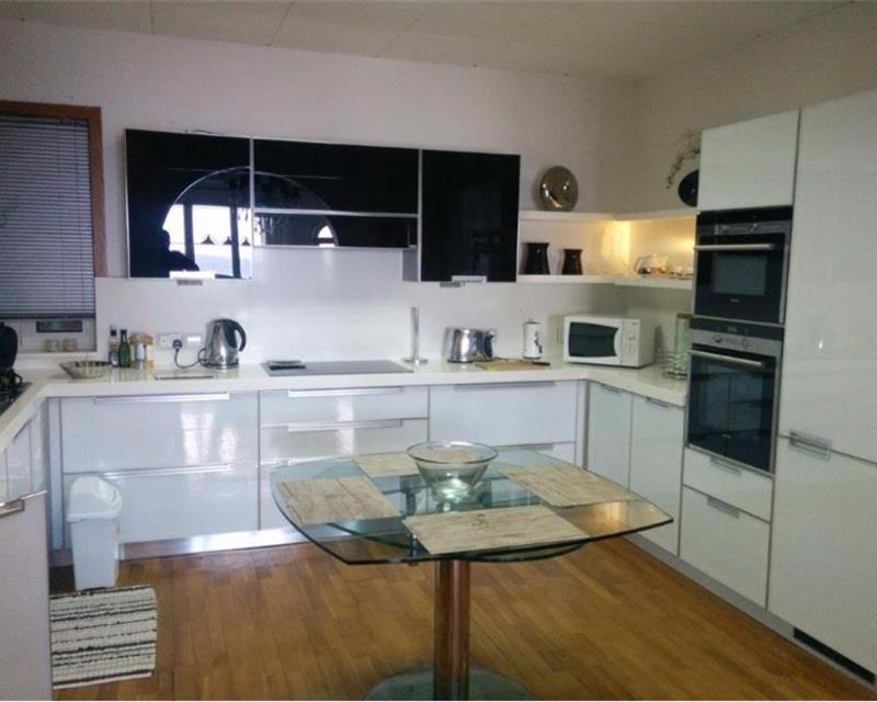 Apartment - For Rent - Veduta 4