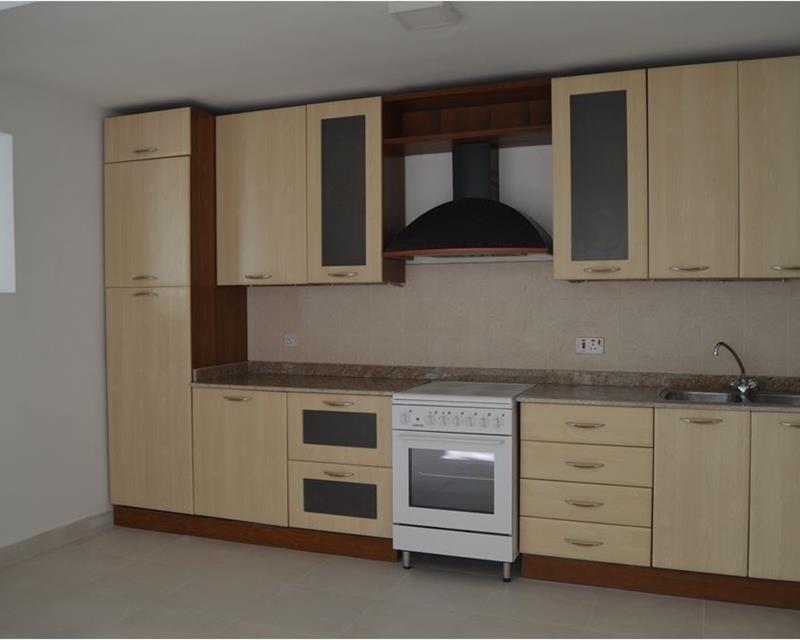 Maisonette - For Rent - View 2